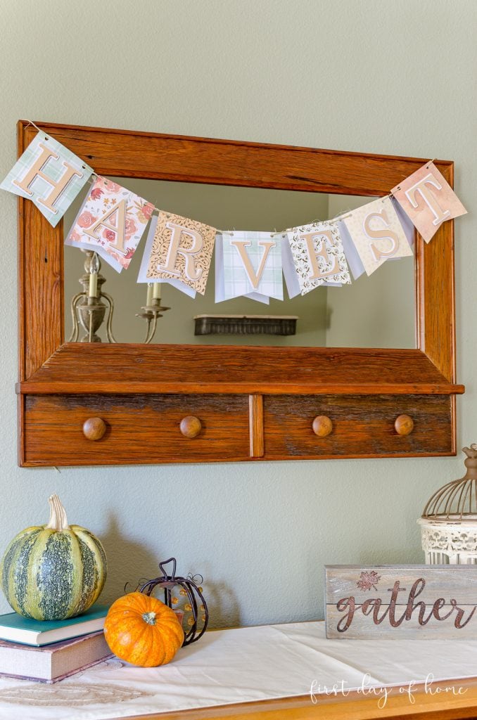 How to Make an Easy Fall Banner {Free SVG File}