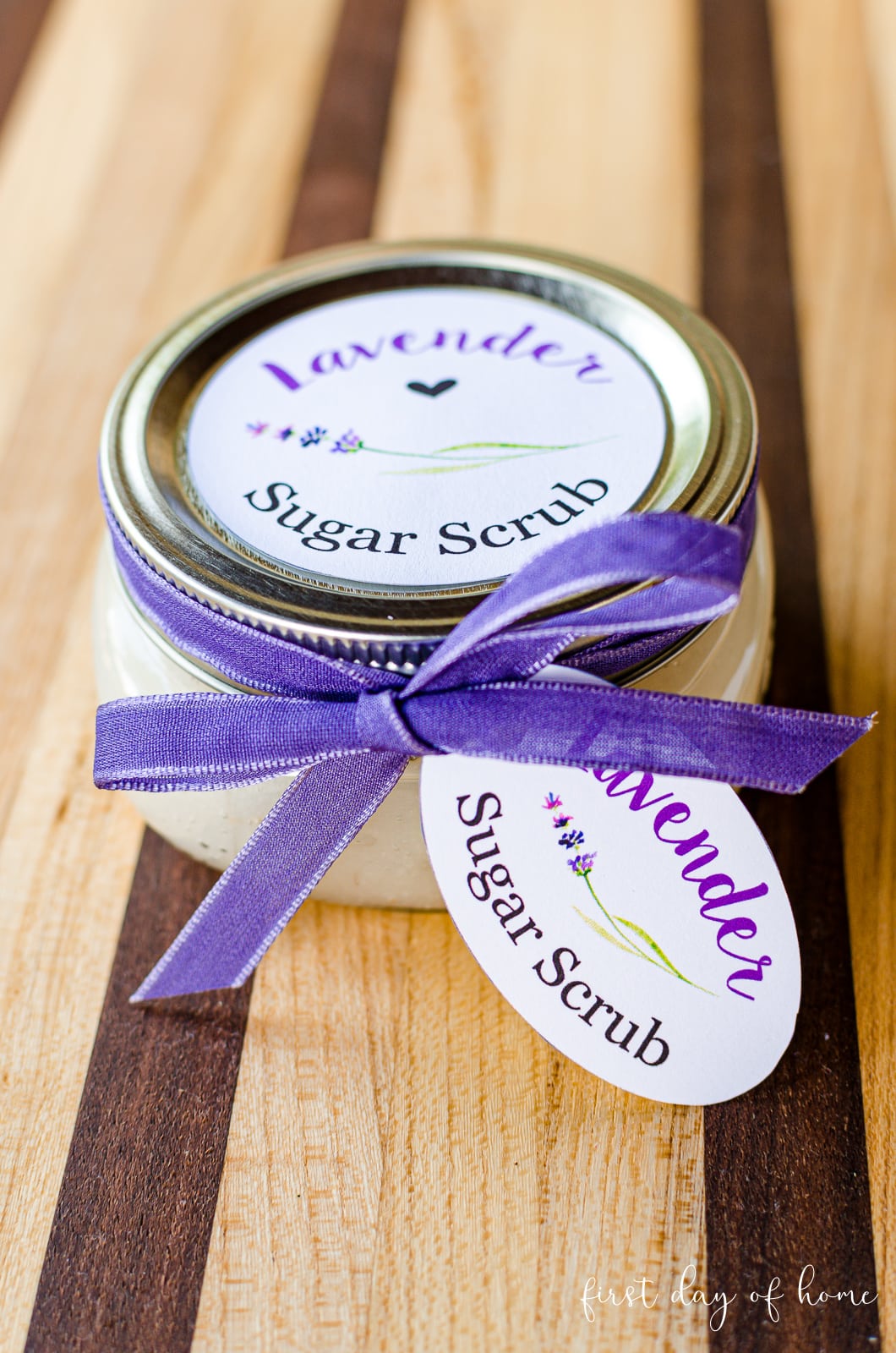 DIY sugar scrub free printable labels for 8-ounce wide mouth mason jars