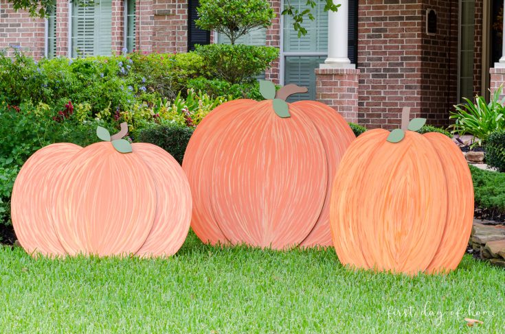 How to Make Wooden Pumpkins for Festive Yard Art (2025)