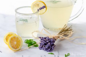 Lavender lemonade recipe with dried lavender buds, fresh lemon and mint