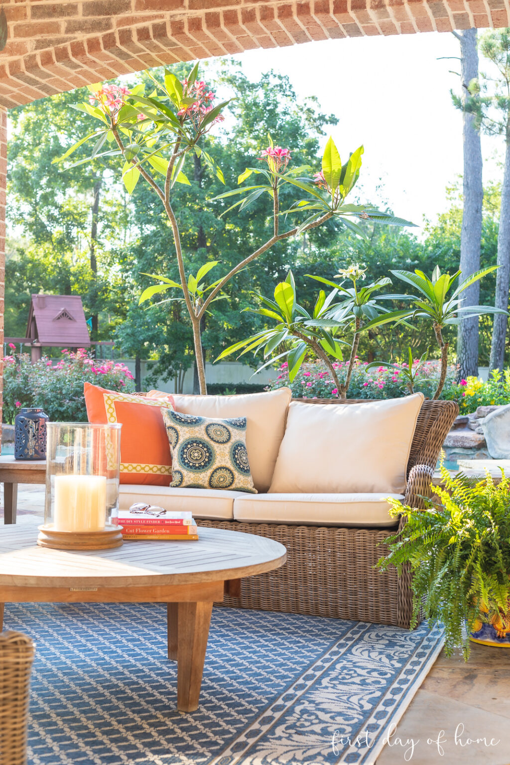 Beautiful Summer Outdoor Decor Ideas for the Porch or Patio