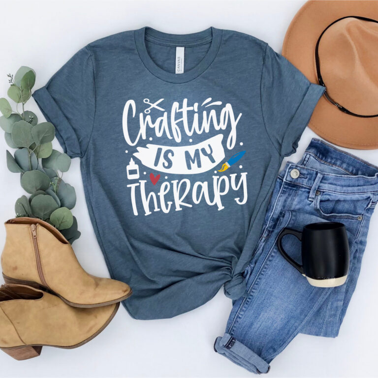 T-shirt with phrase "Crafting is my therapy"