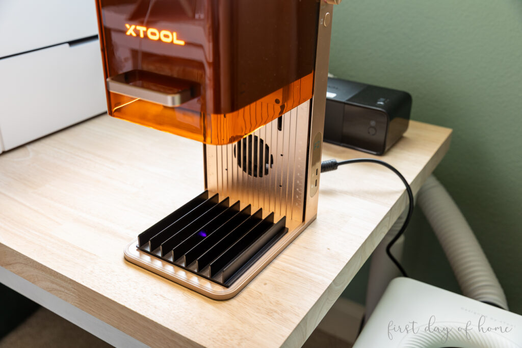xTool F2 dual portable laser with enclosure open.